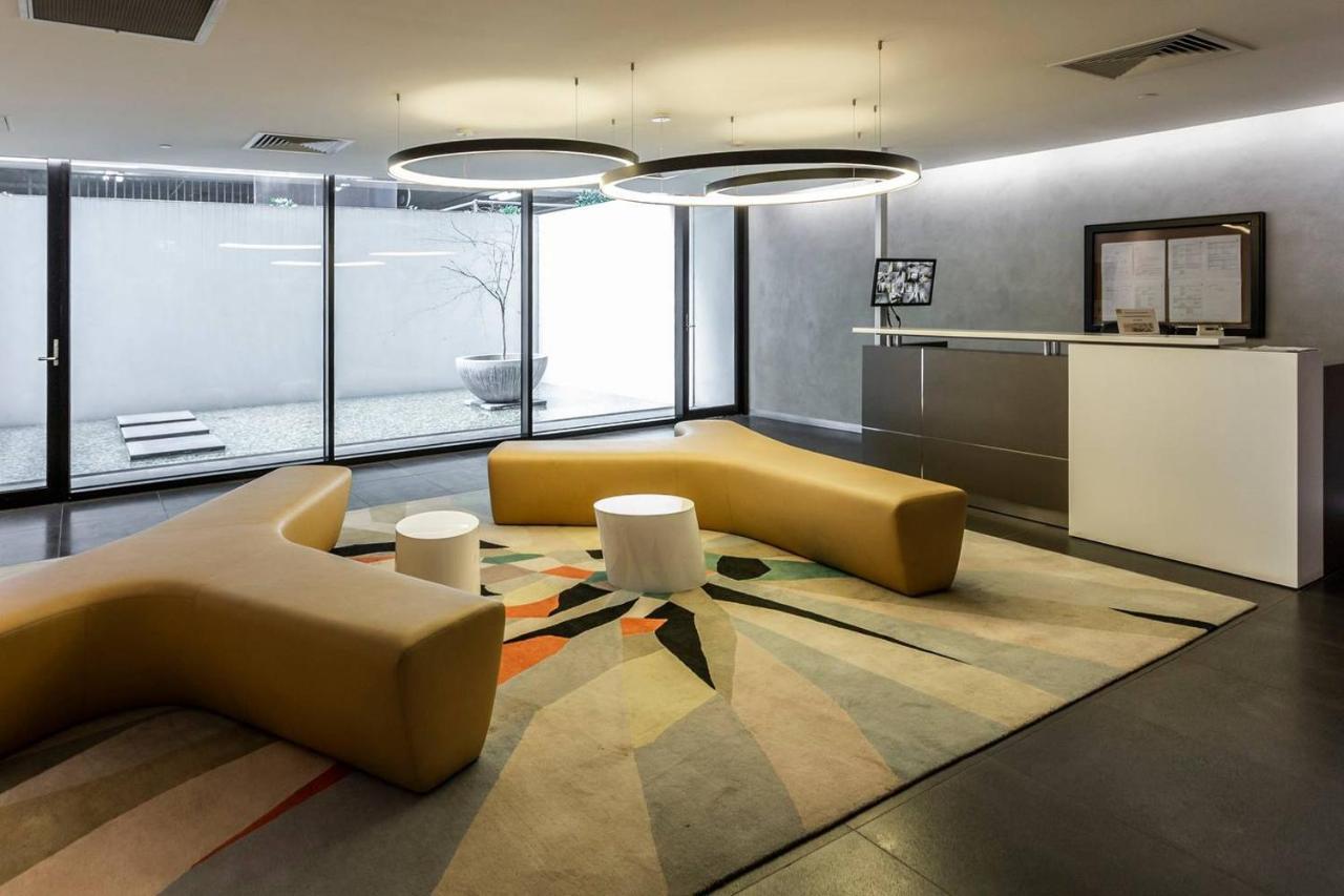 Light, Airy, Spacious Queens Road Apartment 墨尔本 外观 照片